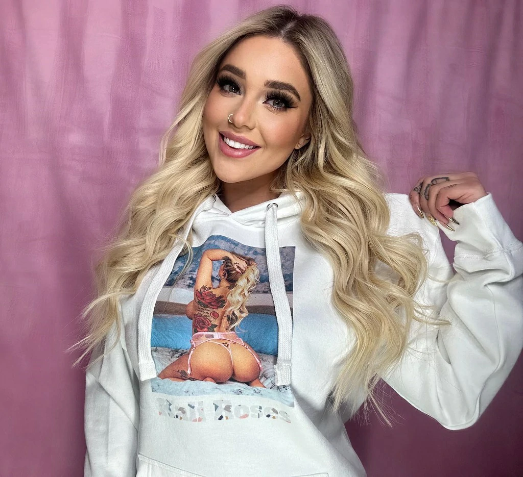 Who is Kali Roses, Bio, OnlyFan, Age, Height, Net Worth, Family, & Body  Measurement