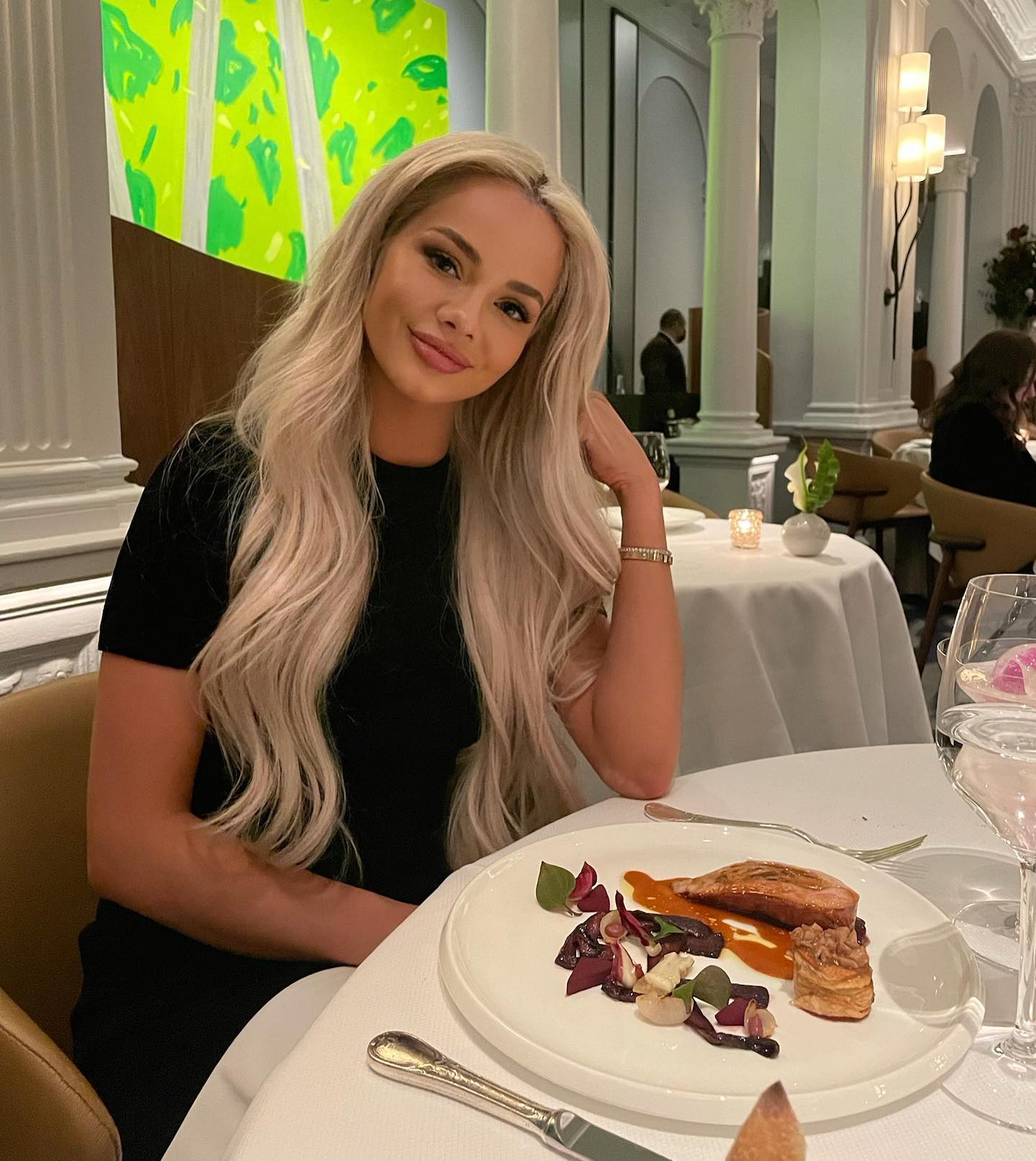 Who is Elsa Jean? Age/Wiki, Height, Career, Family, and Net Worth