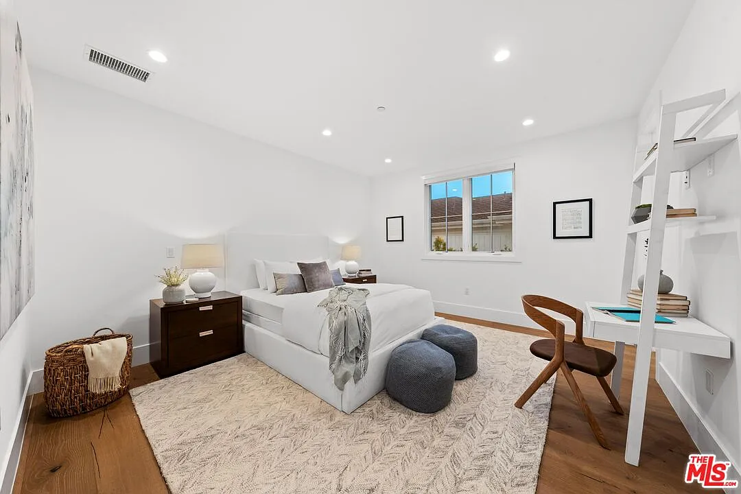 Modern Farmhouse Gem in North of Montana, Santa Monica - 810 San Vicente Blvd