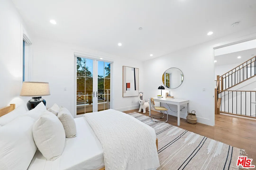 Modern Farmhouse Gem in North of Montana, Santa Monica - 810 San Vicente Blvd