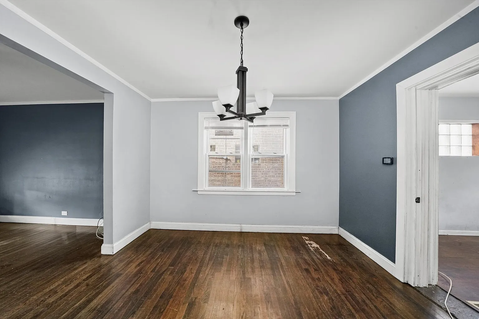 harming All-Brick Georgian Home in Avalon Park | Chicago, IL