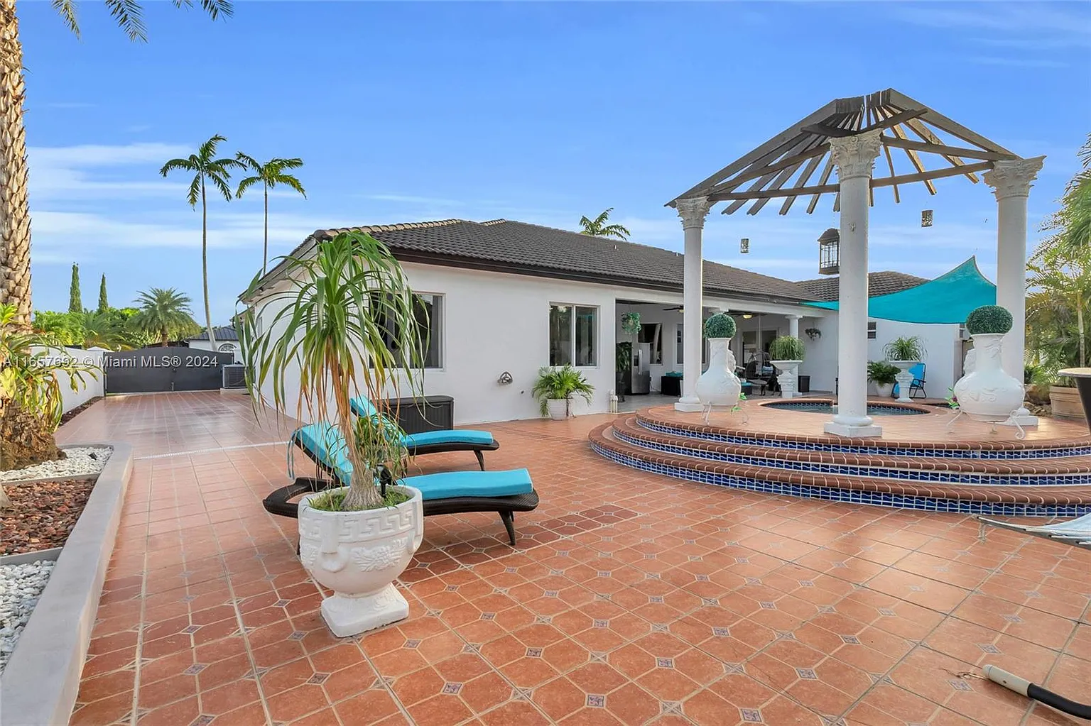 Discover Luxury Living in Miami: An Exquisite Estate at 13137 SW 190th St