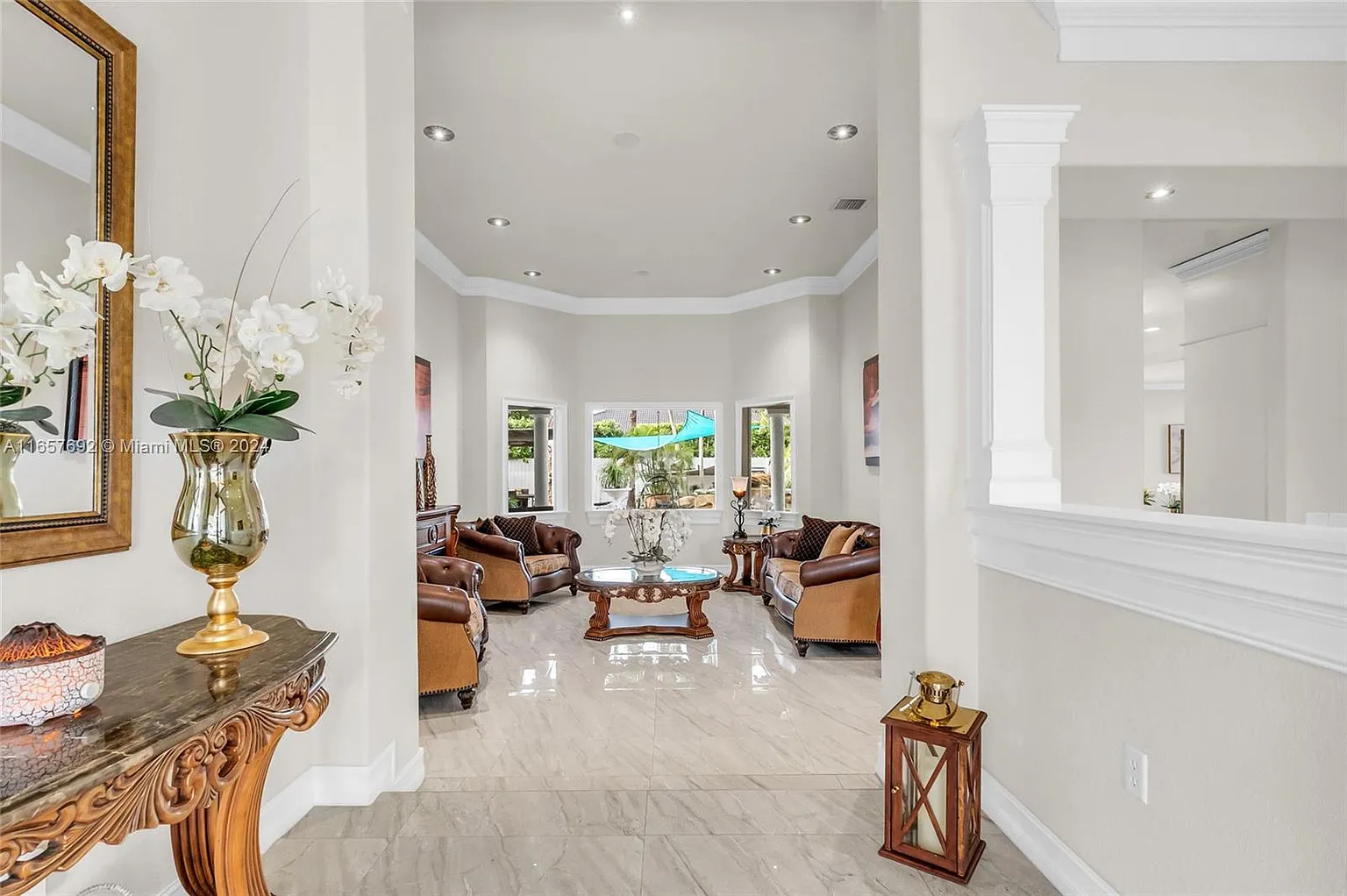 Discover Luxury Living in Miami: An Exquisite Estate at 13137 SW 190th St