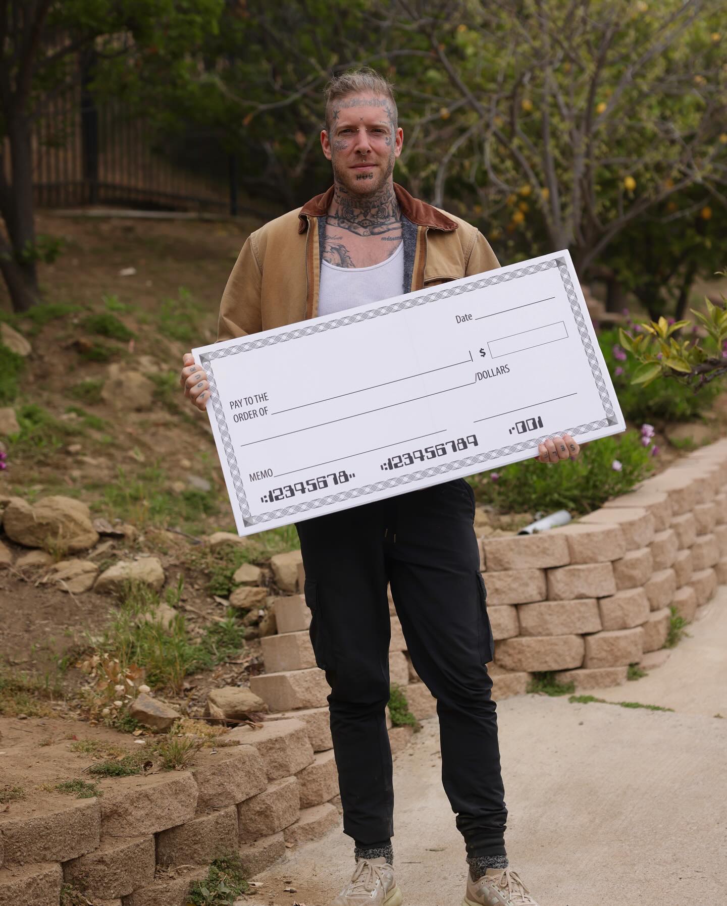 Tom MacDonald Biography and Net Worth: Rapper, Songwriter, and Independent Music Icon