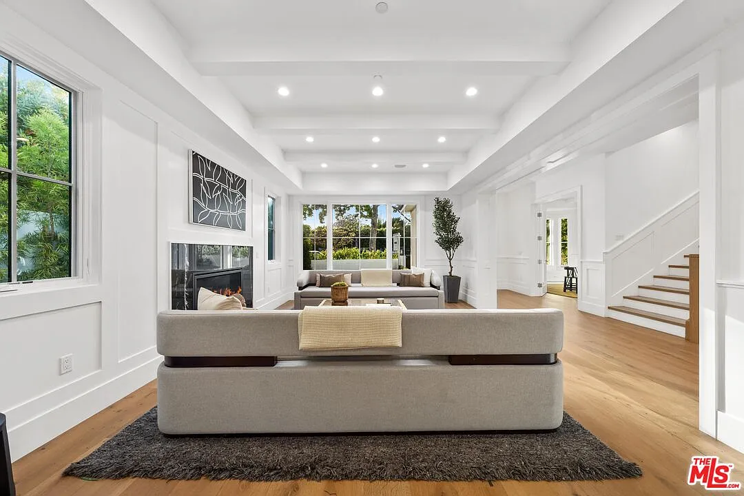 Modern Farmhouse Gem in North of Montana, Santa Monica - 810 San Vicente Blvd