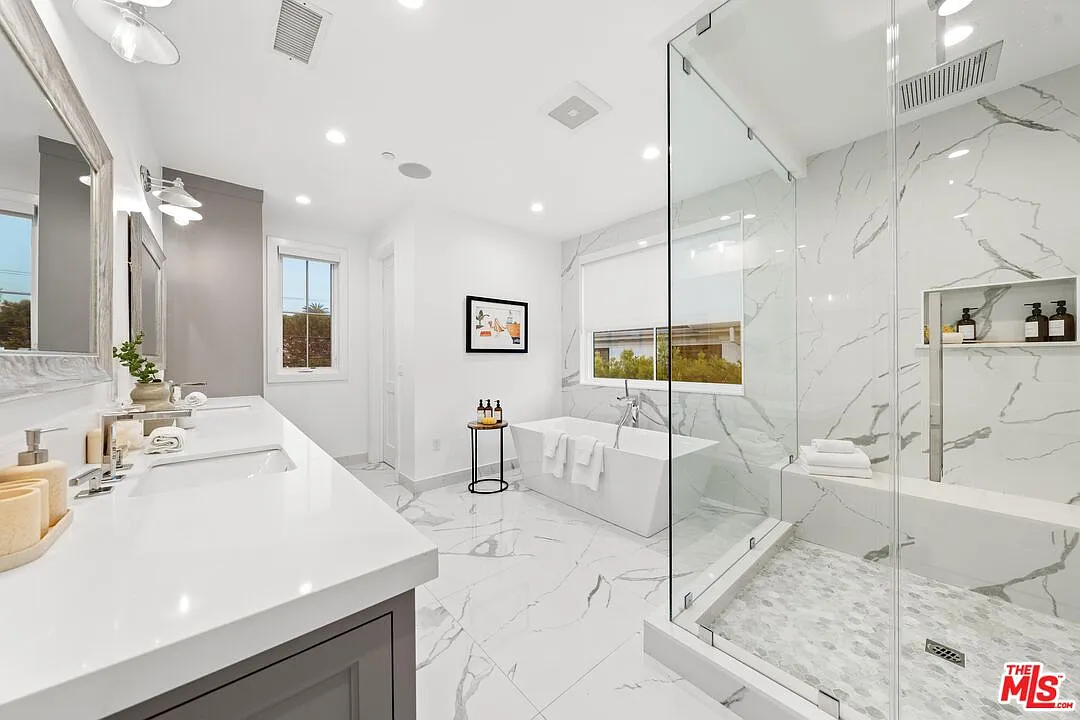 Modern Farmhouse Gem in North of Montana, Santa Monica - 810 San Vicente Blvd