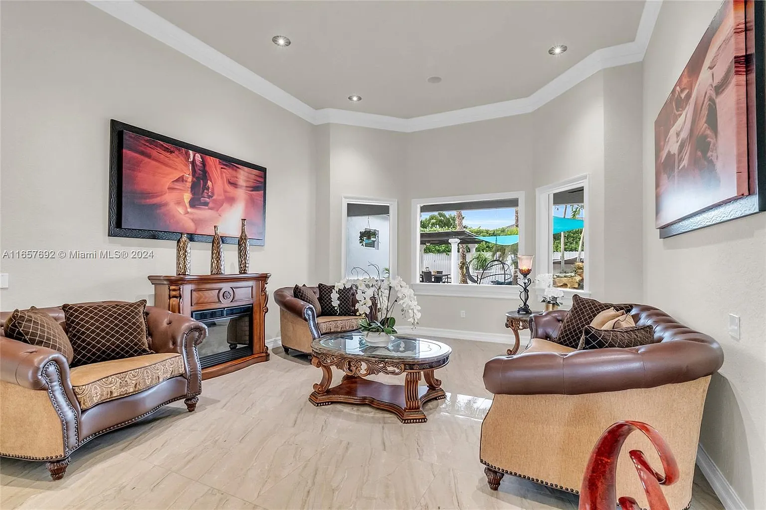 Discover Luxury Living in Miami: An Exquisite Estate at 13137 SW 190th St