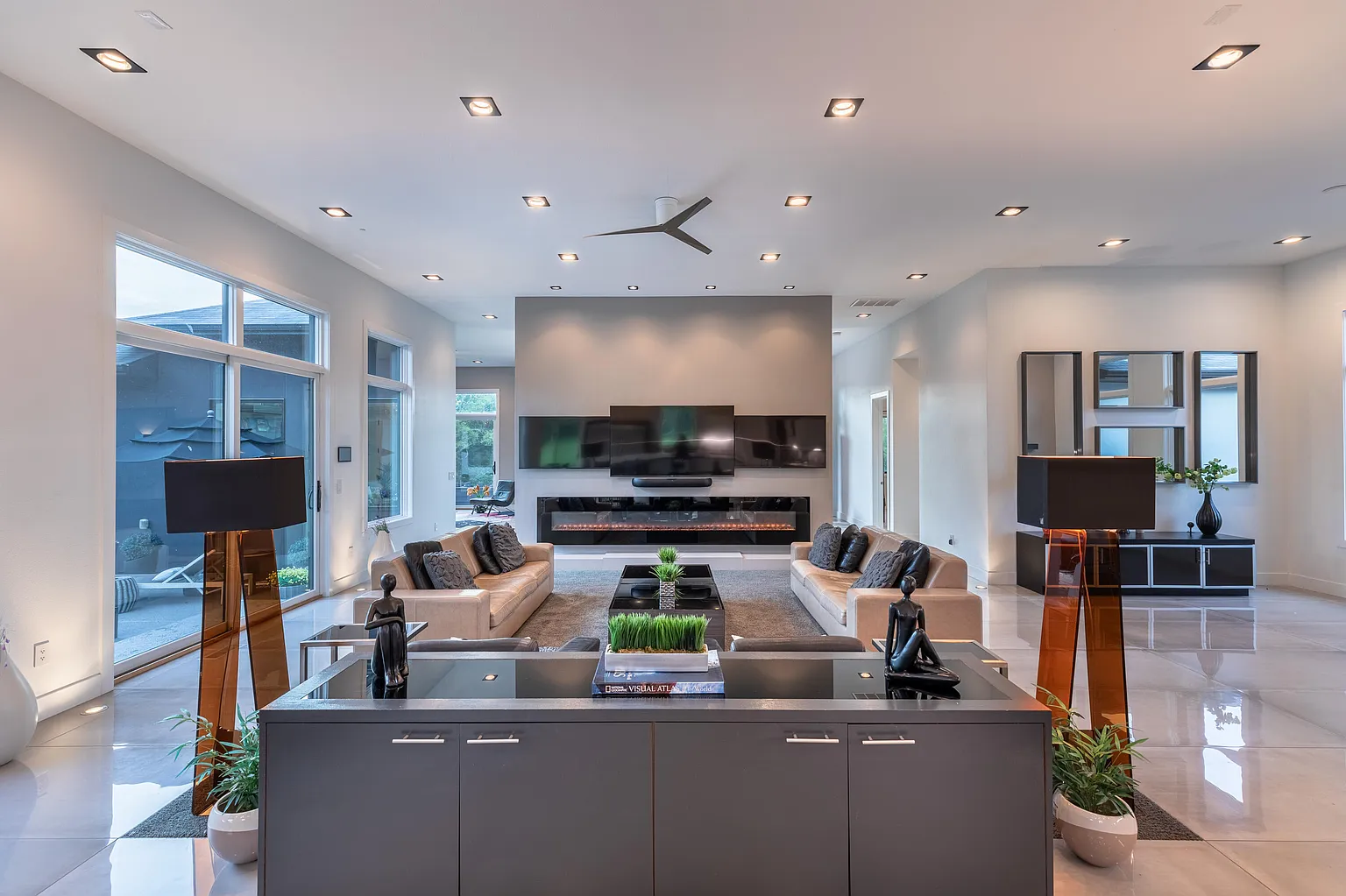 Luxury Estate in Springfield, MO: A Private Oasis at 6298 E Summit View Drive