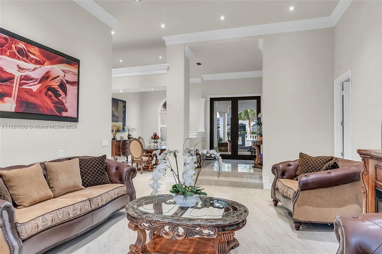 Discover Luxury Living in Miami: An Exquisite Estate at 13137 SW 190th St