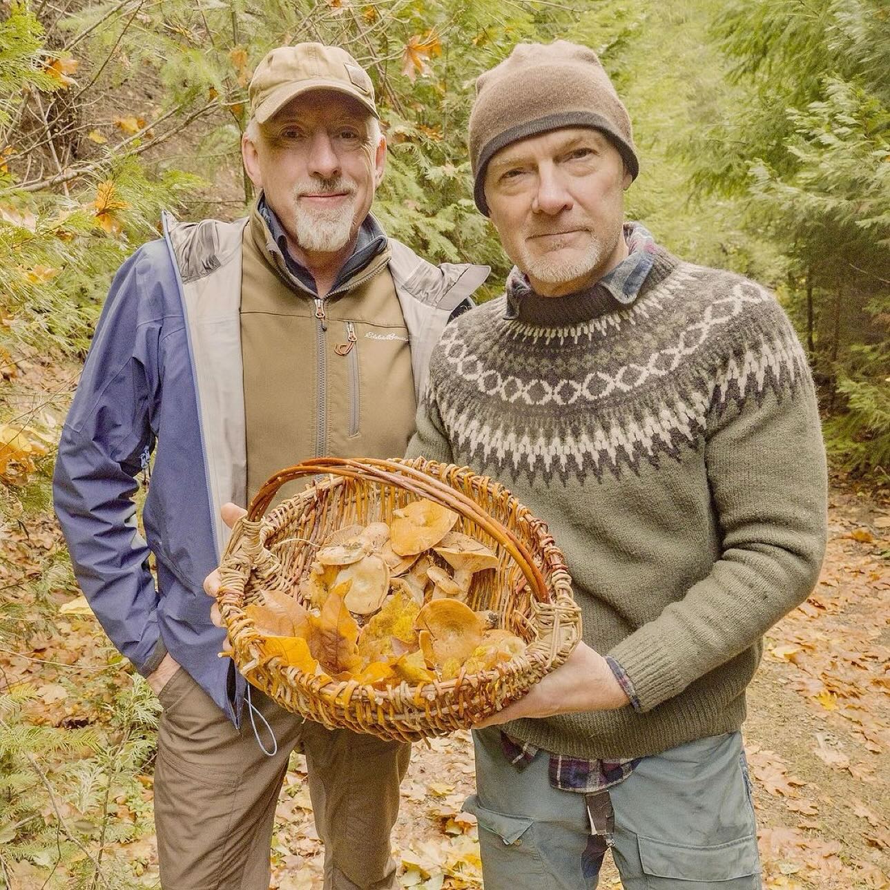 Les Stroud: The Ultimate Survivalist - Biography, Net Worth, Income Sources, and More