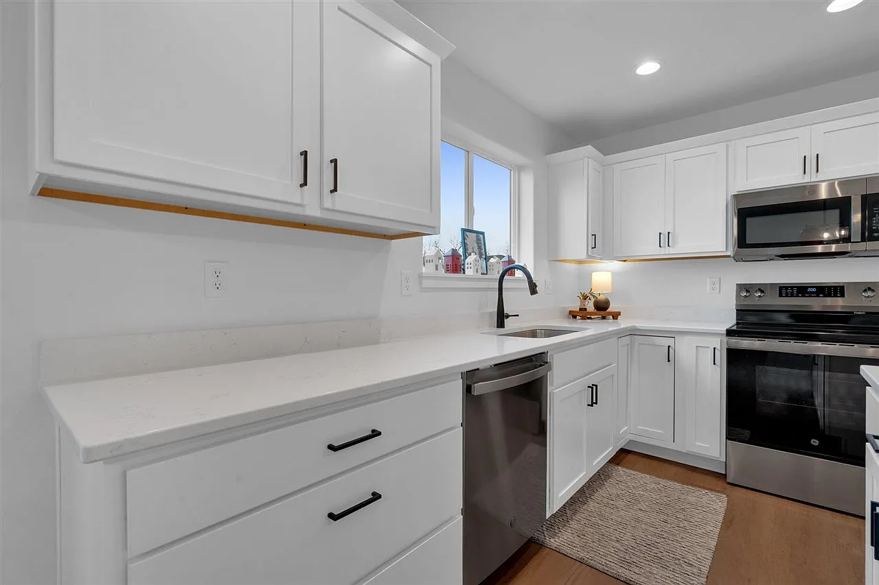 Stunning 2022-Built Home in Iowa City: 4 Beds, 4 Baths for $429,900