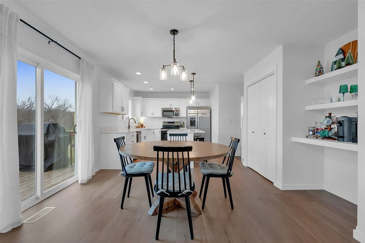 Stunning 2022-Built Home in Iowa City: 4 Beds, 4 Baths for $429,900