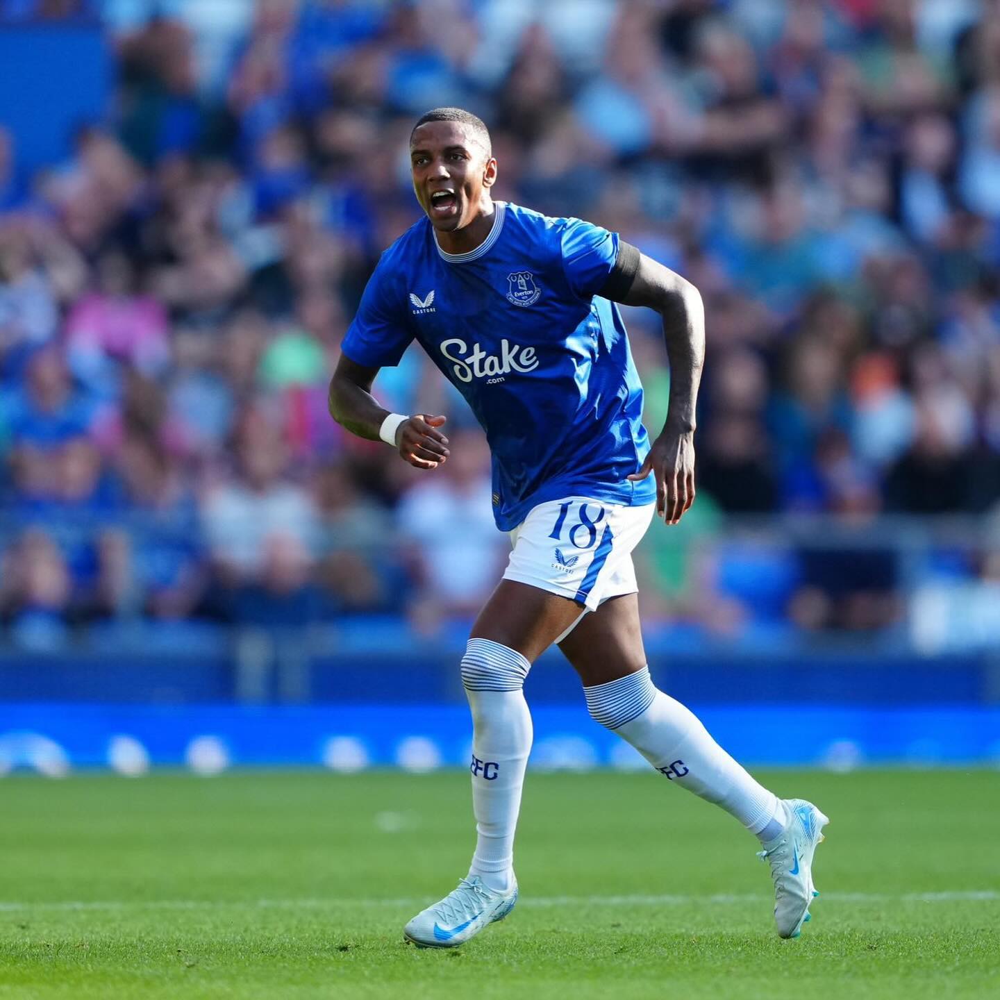 Footballer Player Ashley Young: Biography, Career, and Net Worth 2024