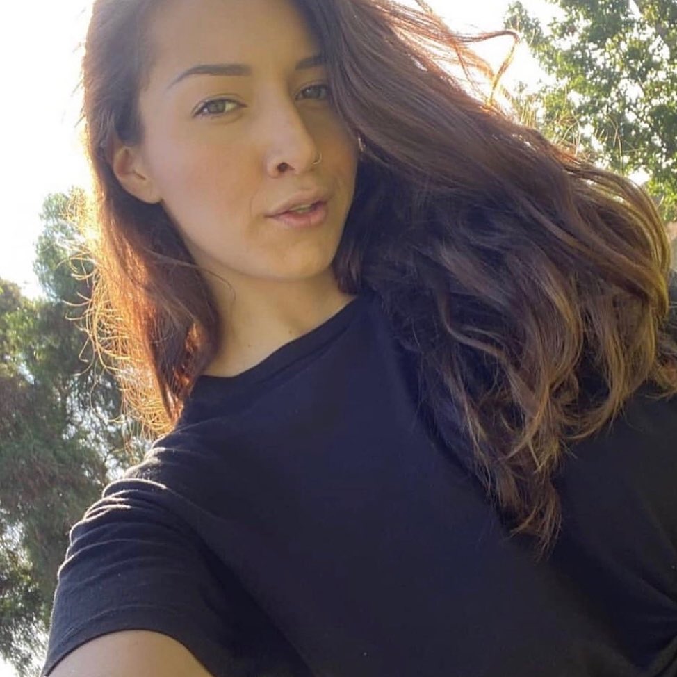 Bella Rolland Biography, Age/Wiki, Net Worth, Career, and Family