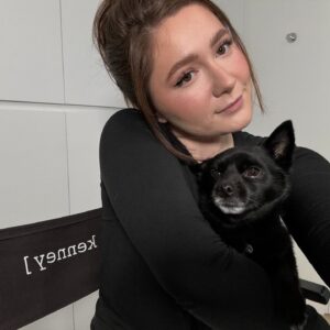 Emma Kenney Biography: Early Life, Career, Net Worth, Viral Moments & More